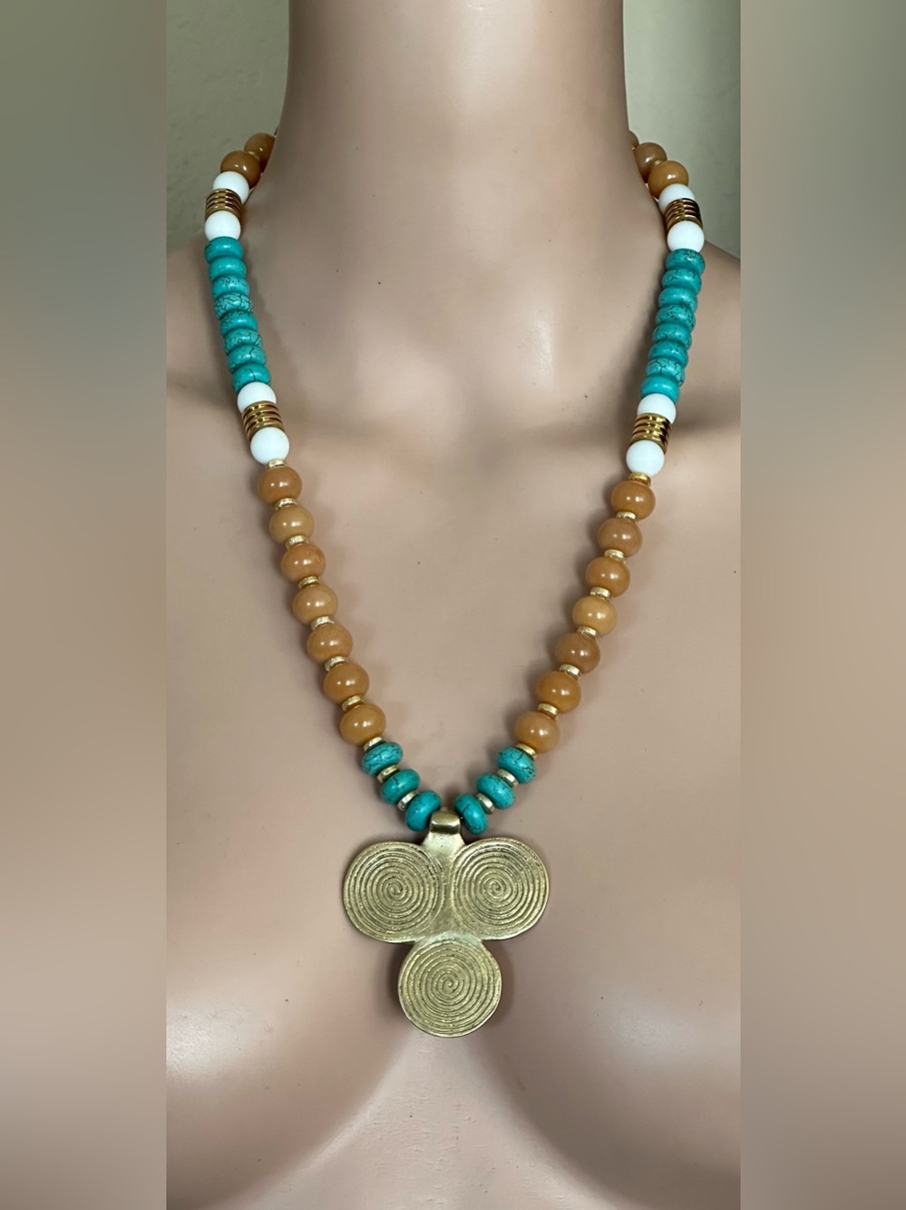 32 inch long Turquoise and Bodhi Root bead necklace NWOT - Picture 12 of 12